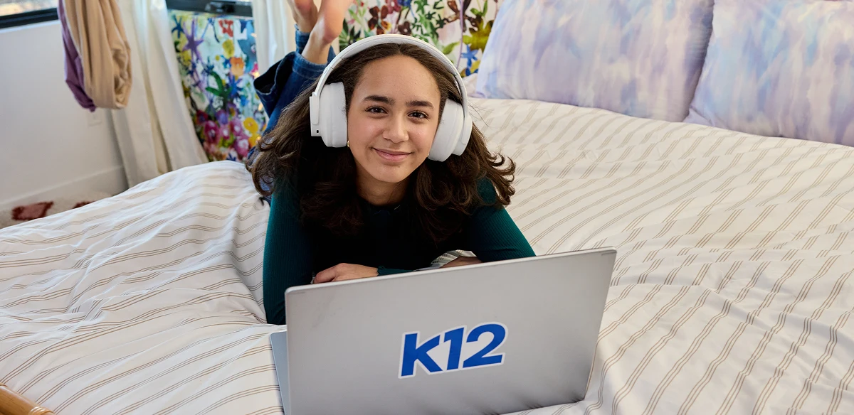 girl studying with headphones